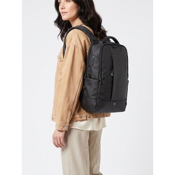Piquadro Sync Daypack Protection RFID Cuir véritable 47 cm Compartiment ordinateur