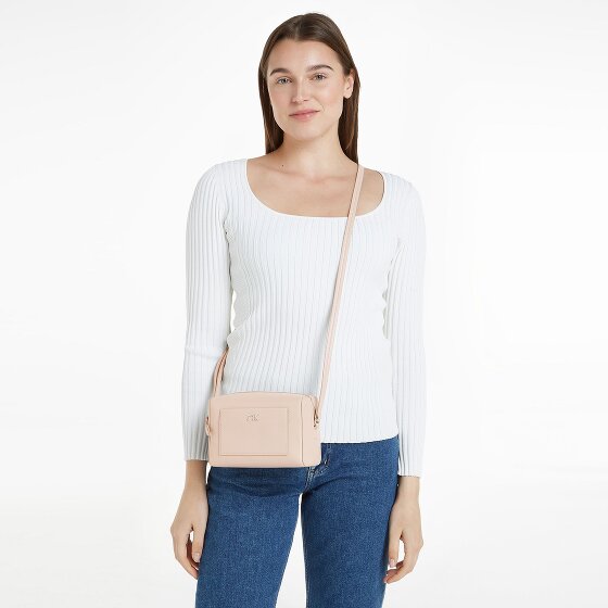 Calvin Klein CK Daily Mini sac à bandoulière 18 cm