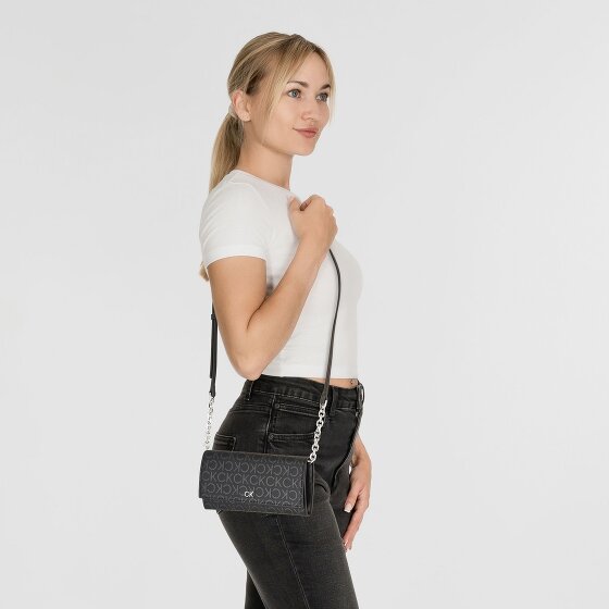 Calvin Klein CK Daily Sac pochette 19 cm