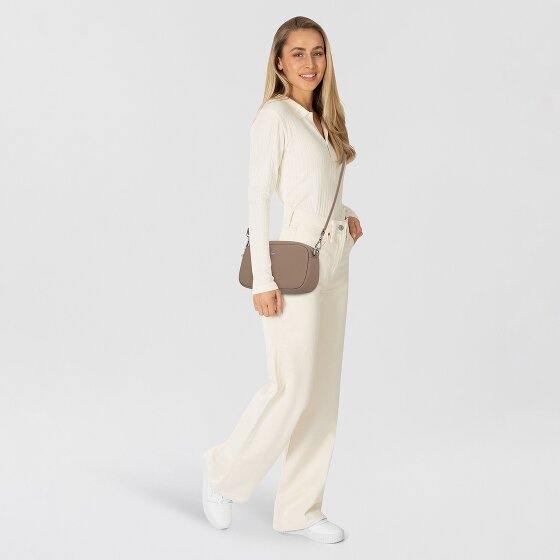 Lacoste Core Essentials Daily City Sac à bandoulière 21 cm