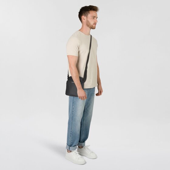 Calvin Klein CK Must Mini sac à bandoulière 18 cm