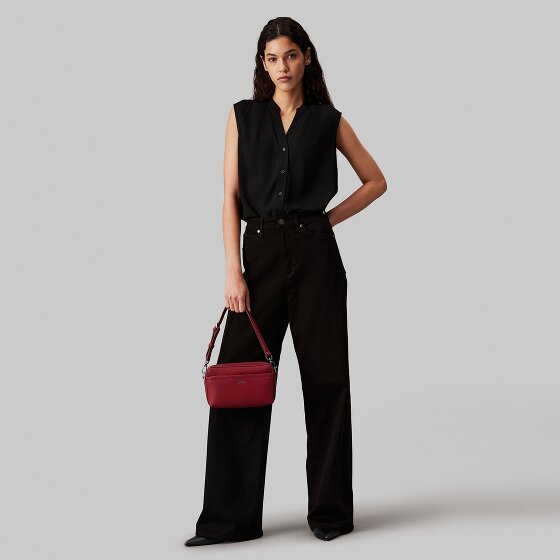 Calvin Klein CK Must Sac à bandoulière 21.5 cm