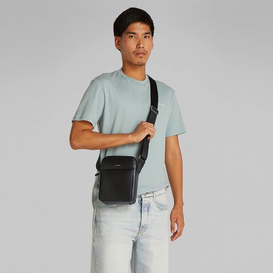 Calvin Klein CK Sleek Sac à bandoulière 16.5 cm