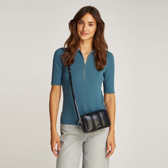 Calvin Klein Line Quilt Sac à bandoulière 19.5 cm
