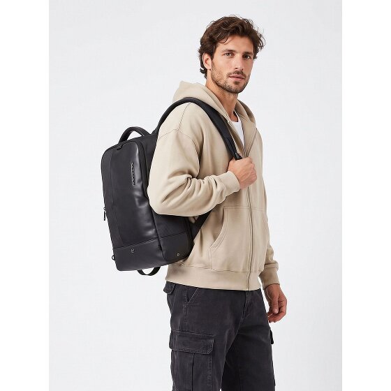 Piquadro Sync Daypack Protection RFID Cuir véritable 47 cm Compartiment ordinateur