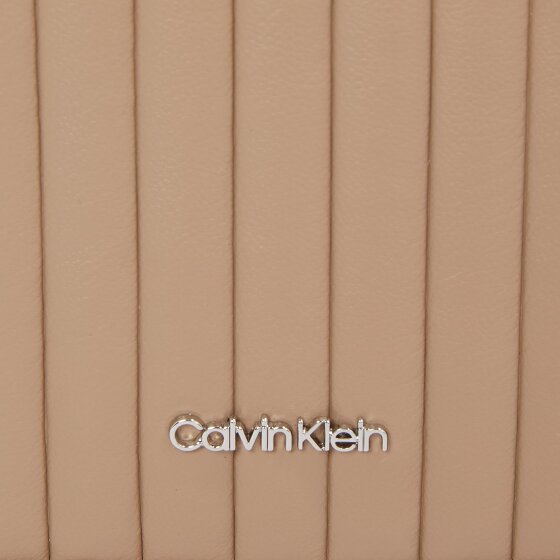 Calvin Klein Mini Line Quilt Sac à bandoulière 26 cm