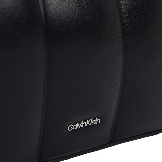 Calvin Klein Line Quilt Sac à bandoulière 19.5 cm