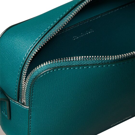 Calvin Klein Foil Sac à bandoulière 21 cm