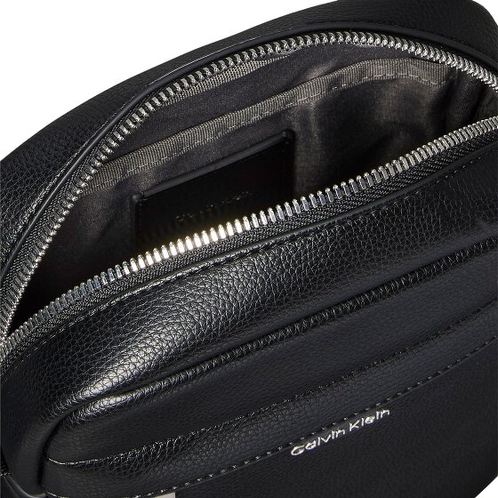 Calvin Klein Raised Sac à bandoulière 19 cm