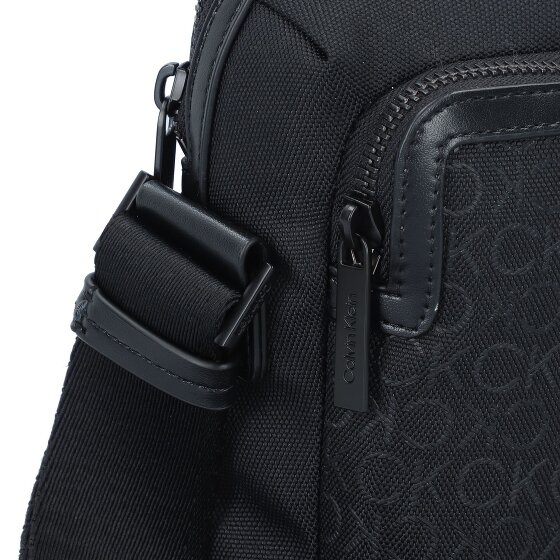 Calvin Klein CK Remote Mini sac à bandoulière 17.5 cm