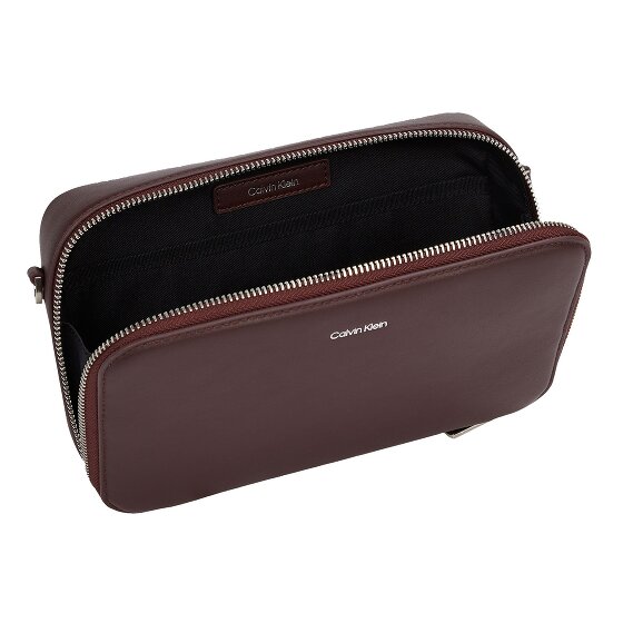 Calvin Klein CK Sleek Sac à bandoulière 23 cm