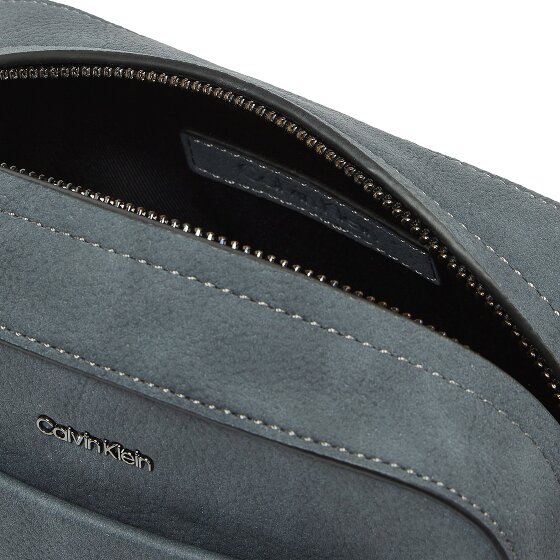 Calvin Klein CK Refined Mini sac à bandoulière 17 cm